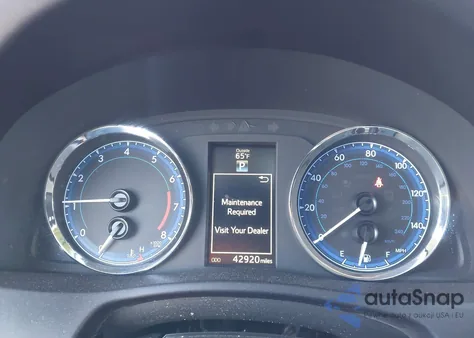 2018 Toyota Corolla Xle из США, поврежденный, VIN 5YFBURHE1JP815493